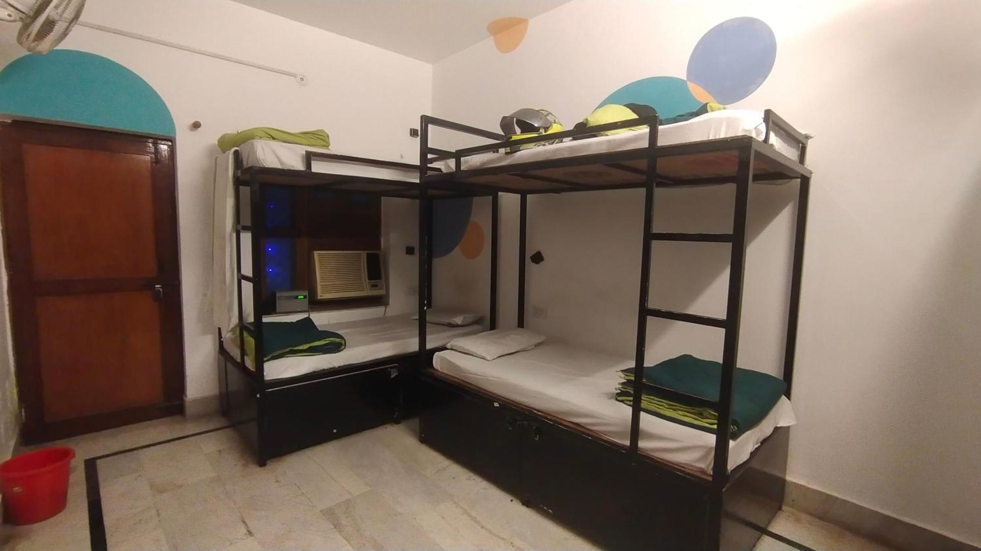 Unplan Hostel Rishīkesh Exterior foto